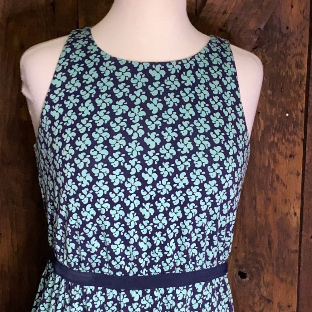 Loft petite MP blue dress with green design - Picture 2 of 8